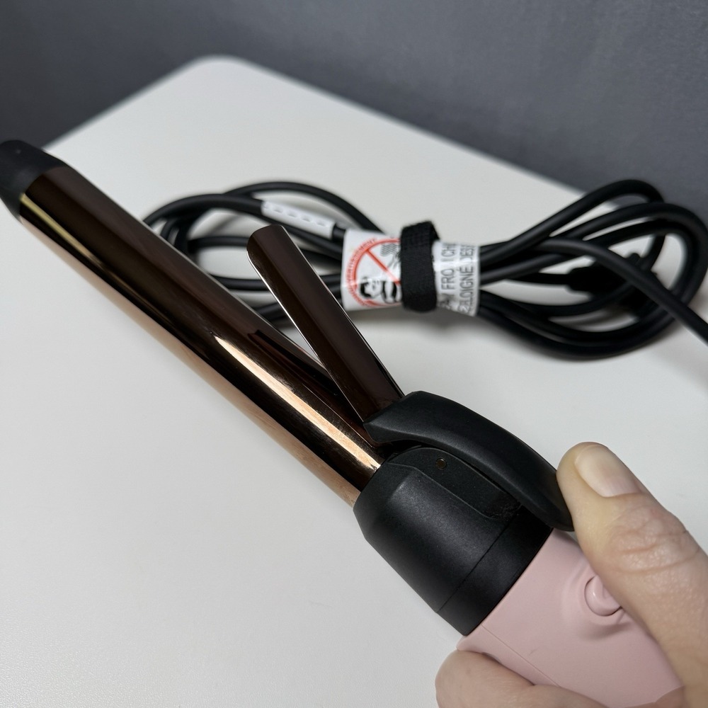 Lange 25MM Titanium Rotating Curling Iron, Color Blush, Le Pirouette - Picture 5 of 7